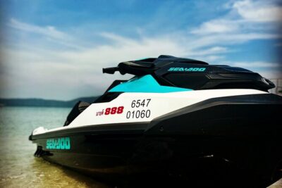 2.5 hours Pig Island-Virgin Islands & Snorkeling Jet Ski Safari - Price and Jet Ski Setup: One Booking, One Jet Ski, Up to Two Riders