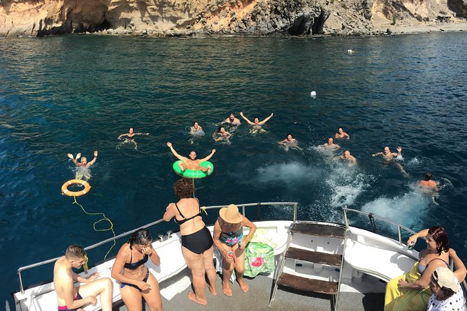 3h Boat Trip + Snorkeling in Puerto de Mogan - El Perchel snorkeling stop: protected water, clear views, and real time