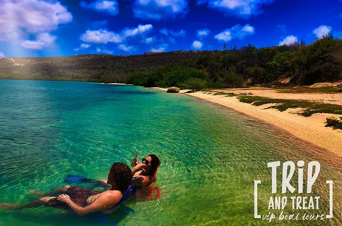 3H or 4H | Private Boat Trip | Swim, Board or Snorkel - The Hosts: Bettina and Marc’s Style of Private Touring