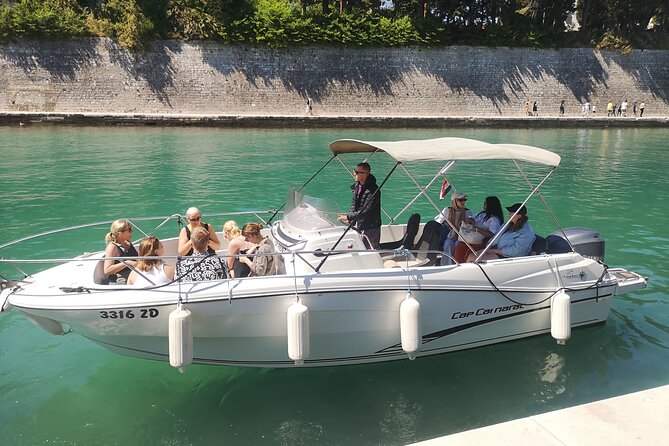 Adrenaline Adventure on Speedboat with 3 stops and Snorkeling - The Speedboat Ride Reality: Hold On, Expect Spray