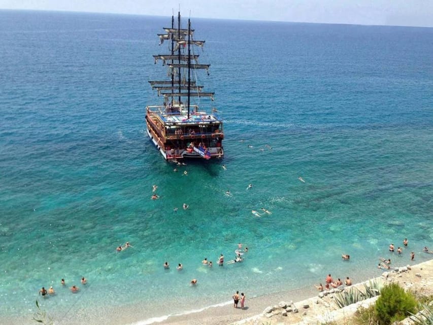 Alanya: Catamaran Boat Tour with Snorkeling with Lunch - First Impression: What the Brothers Five Catamaran Feels Like