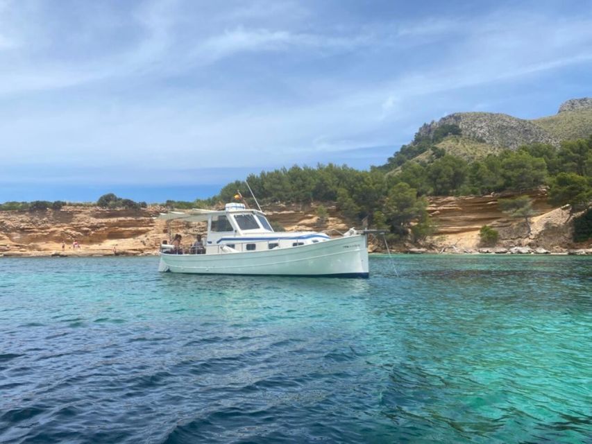 Alcudia: Traditional Wooden Boat Trip with Snorkeling - Coll Baix Beach: where the water time earns its keep