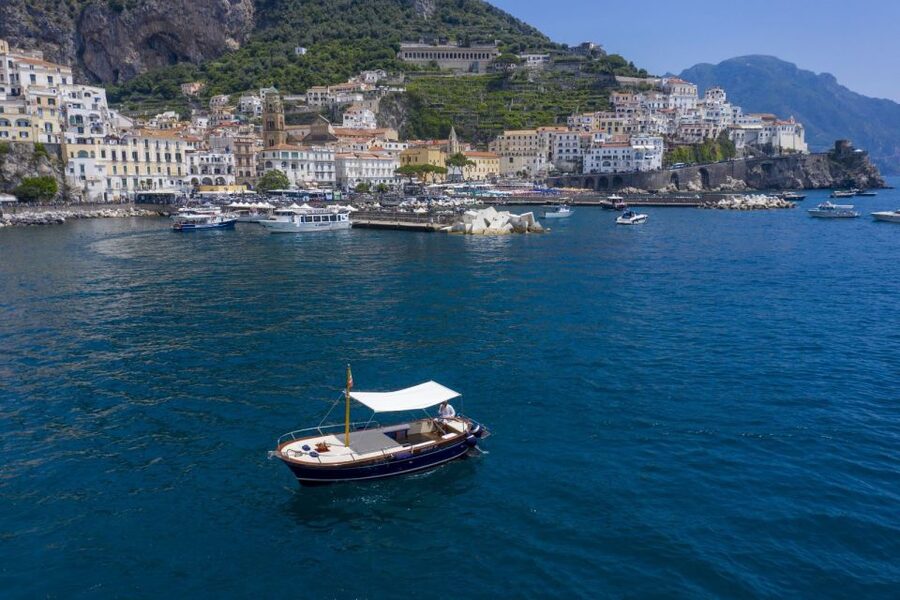 Amalfi: Boat Adventure Caves, Beaches, Snorkeling & Positano - Picking 2, 4, or 6 Hours: Match the Tour Length to Your Day