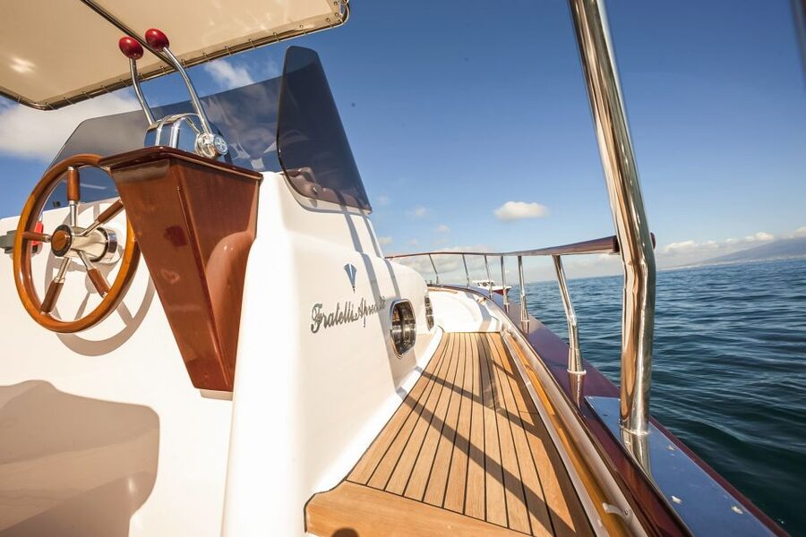 Amalfi Coast: Boat and Snorkeling Tour with Fruit & Drinks - Amalfi-to-Positano cruising: grottoes, watchtowers, and rock arches