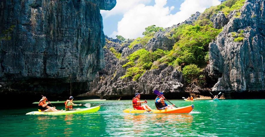 Ang Thong: Marine Park Full-Day Kayaking & Snorkeling Tour - Snorkeling reality check: when visibility isn’t your friend