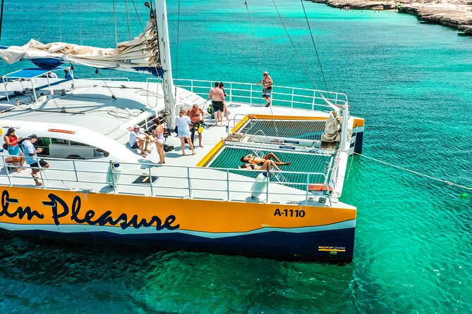 Aruba Afternoon Snorkel Sail aboard Palm Pleasure Catamaran - Open bar and snacks: the surprisingly big part of the value