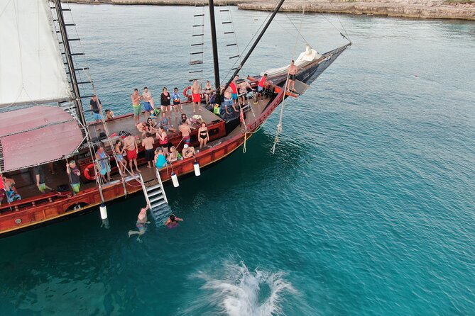 Aruba Jolly Pirate Afternoon Sail with Snorkeling - Equipment included: what to check before you hit the water