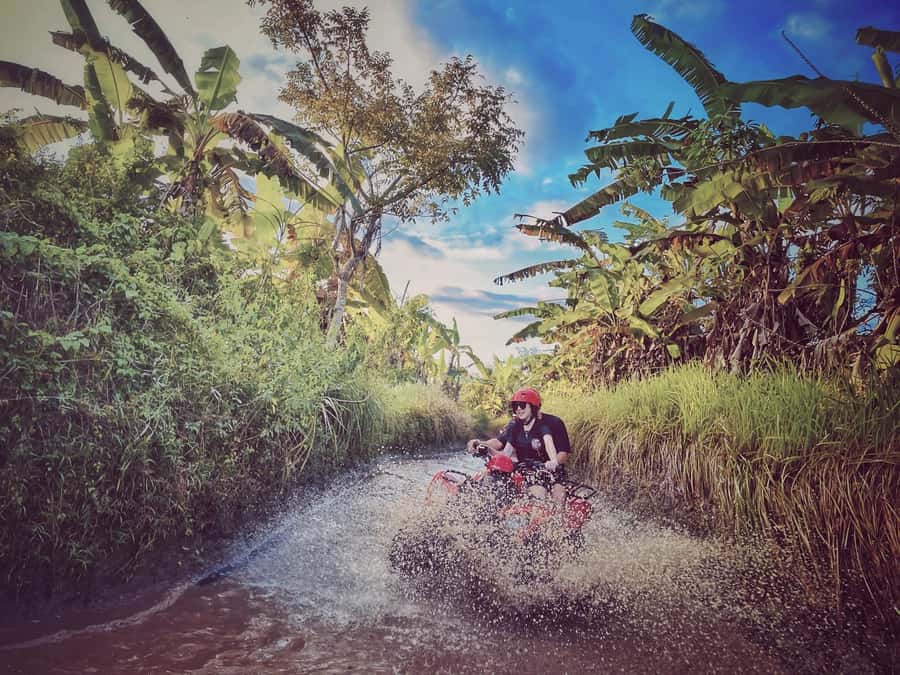 Bali: Blue Lagoon Snorkeling & Waterfall Tour with Lunch - Kanto Lampo Waterfall: Walk Down, Find the Rock, Plan for the Crowd Energy