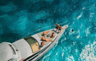 Bali: Nusa Penida Speedboat Trip with Snorkeling and Tour - Serangan meeting point: start strong with coffee, drinks, and a plan