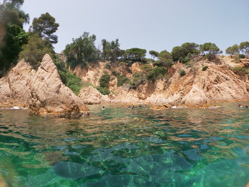 Barcelona: Costa Brava Kayaking & Snorkeling Tour with Lunch - Weather and water temps: packing for comfort, not just style