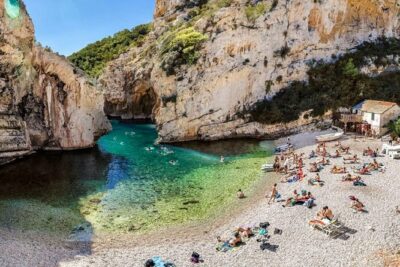 Blue cave group tour with swimming and snorkelling from Hvar - Price breakdown: what you pay vs. what you’ll pay at the caves