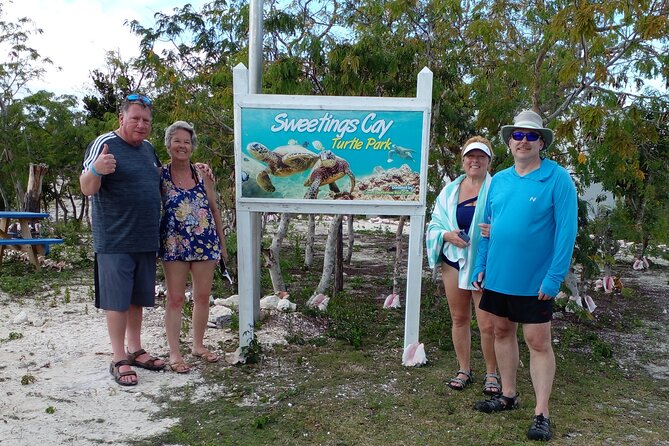 Blue hole, drift snorkeling, turtles Celebration Key is welcome - Price and boat fees: the part you should confirm before you go