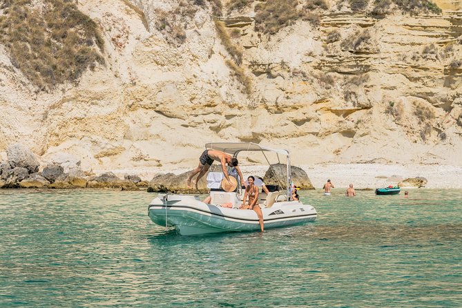 Boat Tour at Devil's Saddle: 4 Swim Stops, Snorkeling & Prosecco - Practical stuff that affects your day (meeting point, no toilet, and what’s not allowed)