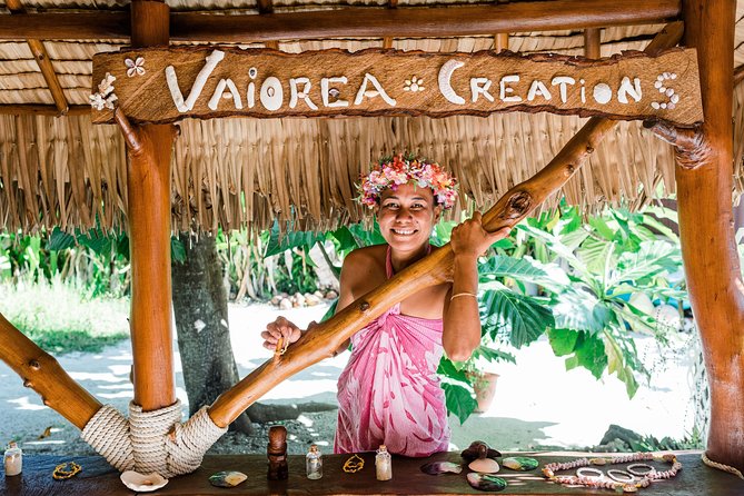 Bora Bora Snorkel Cruise by Polynesian Outrigger Canoe with BBQ Island Lunch - The Motu BBQ Lunch: Food, Drinks, and the Small Culture Details That Stick