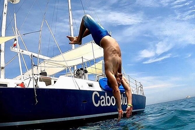 Cabo San Lucas Three Hour Private Boat Snorkeling Tour - Drinks and lunch on the water: the part that makes the trip feel complete