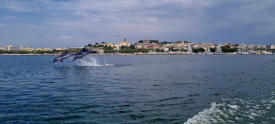 Cagliari: Boat Tour, 4 Stops, Swim, Snorkeling, & 1 Spritz - The coastal run: what happens in the first hour
