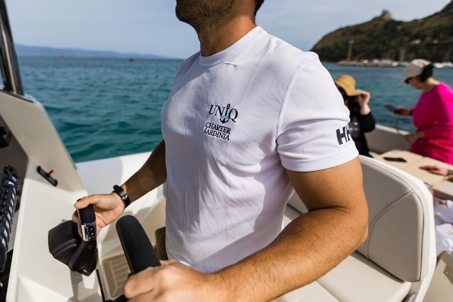 Cagliari: Boat Tour with 5 Snorkeling Stops & Free Drinks - What to Pack (and What to Leave Behind)