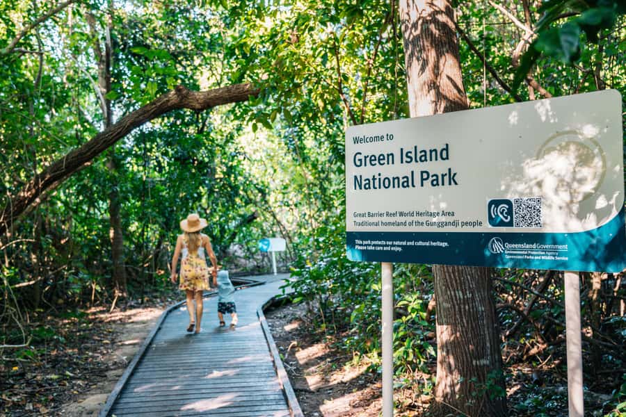 Cairns: Green Island Snorkelling or Glass Bottom Boat - Great Barrier Reef Reef Viewing, With Two Ways to Play