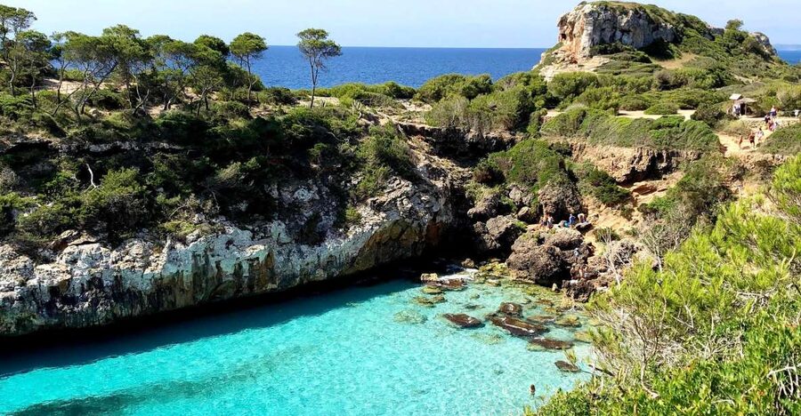 Cala des Moro/S'Almunia: Snorkel and SUP Tour - Caló des Moro and Cala s’Almunia: Two Coasts in One 8-Hour Day