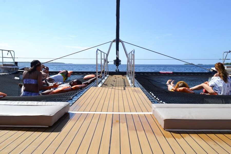Cartagena: Rosario Islands Catamaran with Lunch and Snorkel - Rosario and San Bernardo: what the day in the water feels like