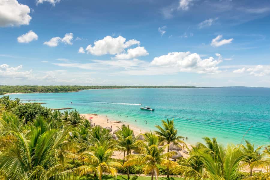 Cartagena: Snorkel, Mangroves and Playa Blanca Tour - Guide quality and language: Spanish-only, but the vibe matters