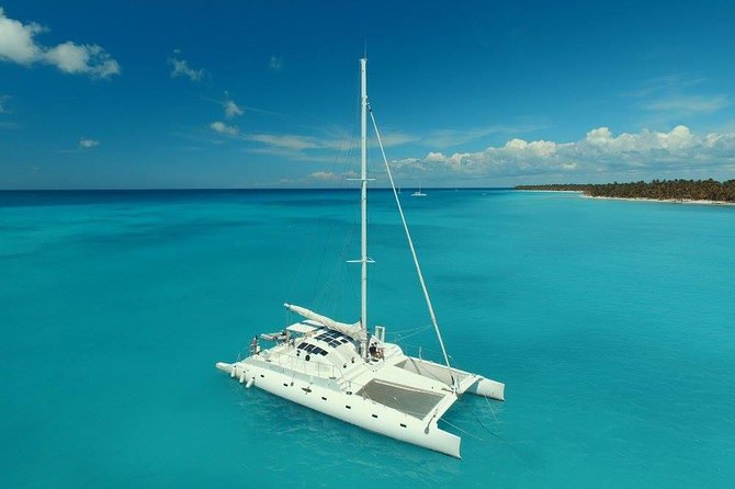 Catalina Island - Snorkeling tour on a luxury catamaran - A luxury catamaran day that feels more like a plan than a scramble
