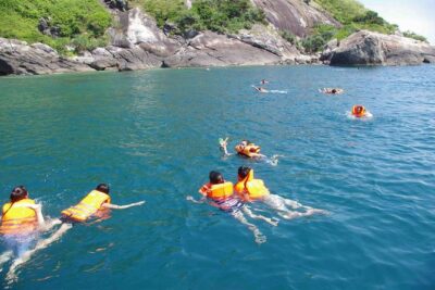 Cham Island Tour Snorkeling -Sunbathing - Nice Beach - Speedboat - Cu Lao Cham Museum and Au Thuyen: culture stops that cost time