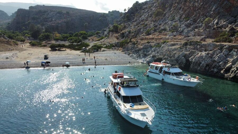 Chania: Menies Beach & Chironisia Bay Cruise with Snorkeling - Menies Beach: ancient Diktynna energy plus WWII snorkeling