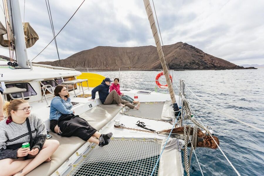 Corralejo: Lobos Island Catamaran Tour with Drinks & Snorkel - Practical tips so your day feels easy