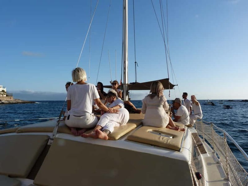 Costa Adeje: Catamaran Tour, Snorkelling, Snacks & Drinks - Your 3-hour catamaran reset in Costa Adeje