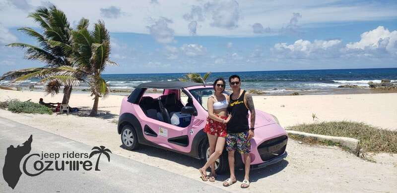 Cozumel: Private Buggy Tour with Lunch & Snorkeling - Snorkelling in Cozumel Caribbean shallows with a snorkel guide