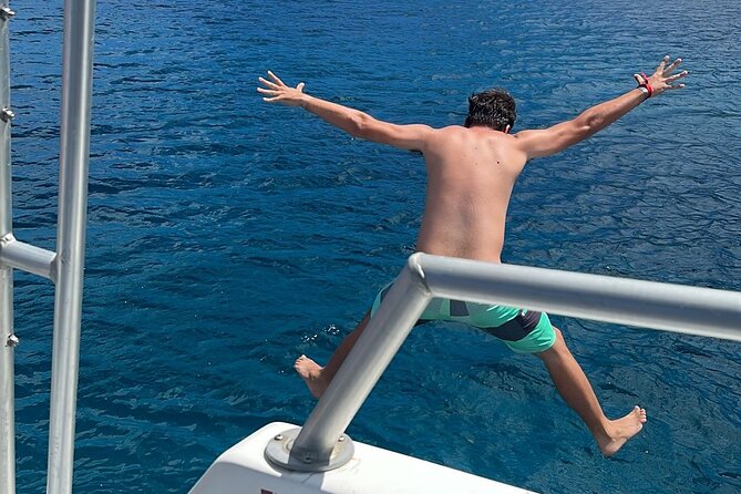 Culebra Snorkeling and beach Day Experience by boat - On Board: Drinks, Music, and the Actual Mood