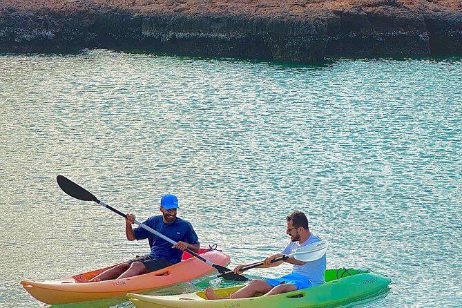 Daymaniyat Islands Snorkeling Sharing Trip - Kayaks and the Island Mountain View (When You’re Allowed On Land)