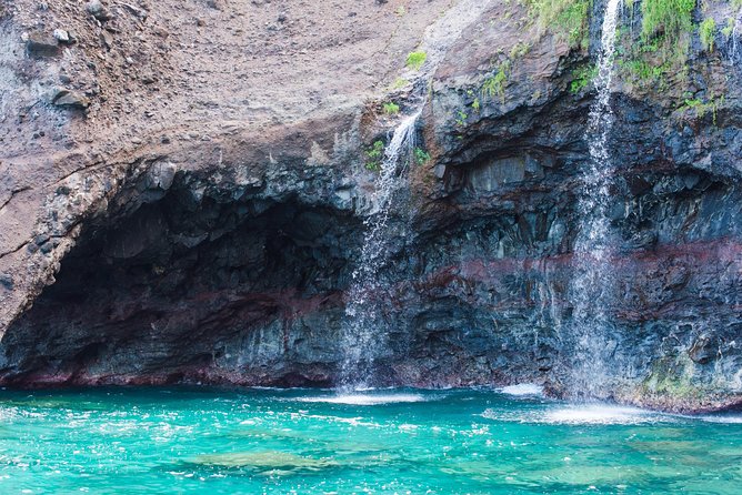Deluxe Na Pali Morning Snorkel Tour on the Lucky Lady - Morning Logistics: Meeting Point, Timing, and How to Prepare
