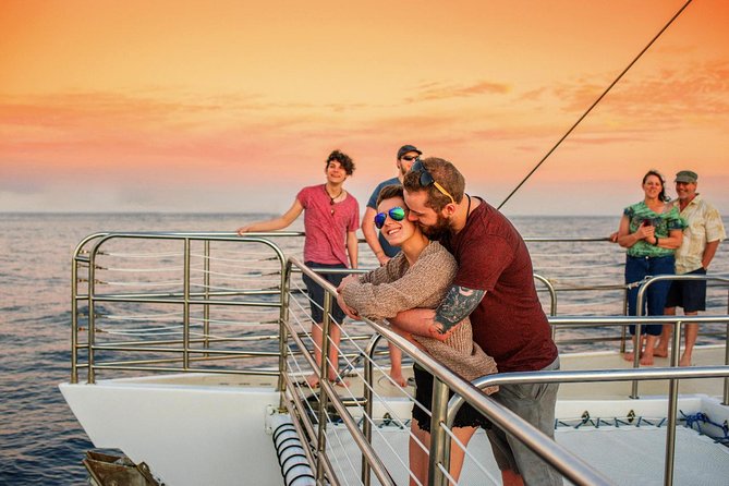 Deluxe Na Pali Sunset Snorkel Tour on the Lucky Lady - From 1:15 pm departure to sunset: a realistic timeline