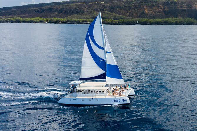 Deluxe Sail & Snorkel to the Captain Cook Monument - Kealakekua Bay and Captain Cook: the setting you came for