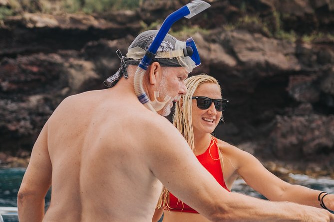 Deluxe Snorkel & Dolphin Watch Aboard a Luxury Catamaran from Kailua-Kona - Who this works for: families, mixed swimmers, and ability-friendly days