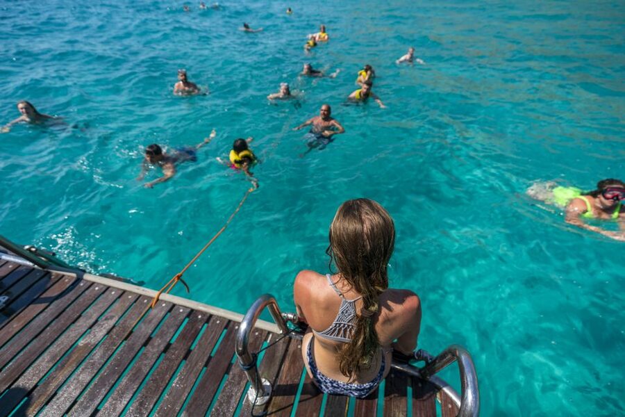 El Arenal, Mallorca: Bay of Palma Boat Tour with Snorkeling - Weather Reality in Mallorca: Wind Can Change the Water Stop