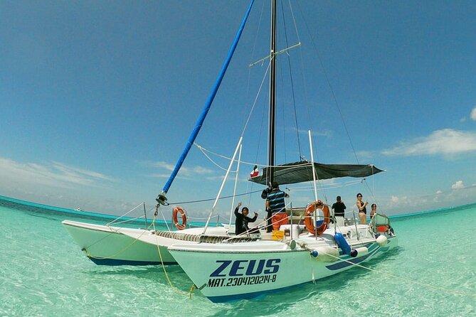 El Cielo Cozumel Snorkeling trip by Catamaran - The Catamaran Ride: Calm Water Time on the Way to the Reefs