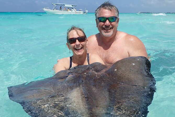 (Family owned) Stingray city sandbar, Starfish Beach & Snorkeling - Stingray City Sandbar: The Main Event