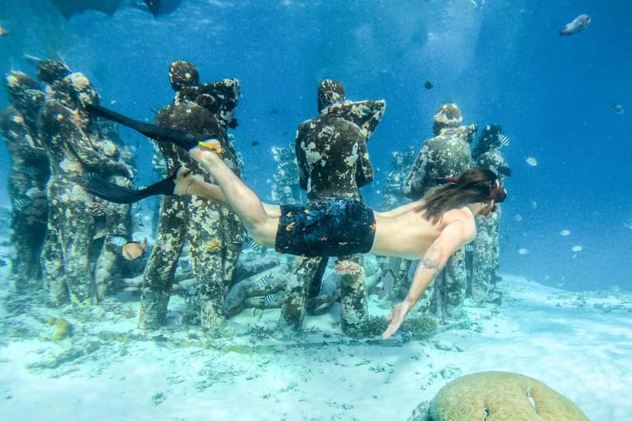 From Bali: Gili Islands Private Snorkeling Day Trip - Fast boat from Bali to Gili Trawangan: the key logistics part