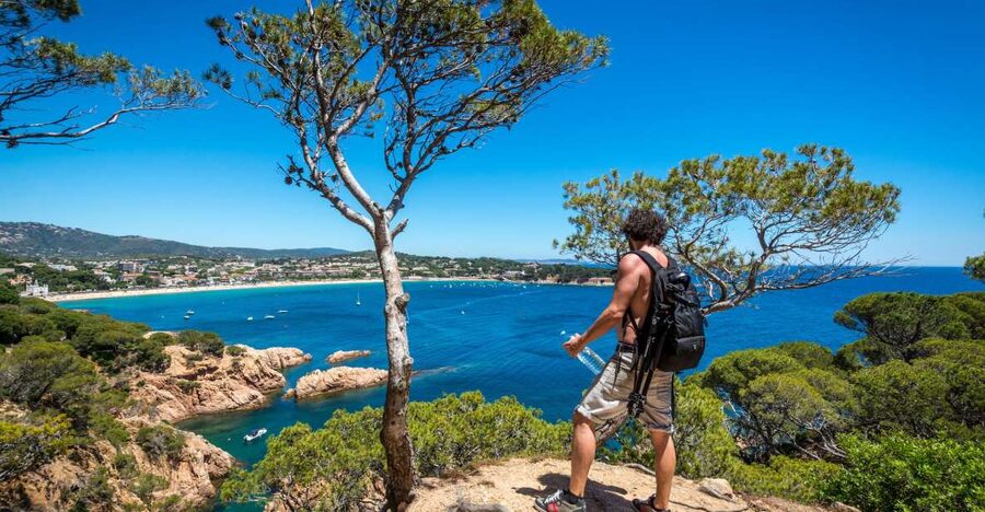From Barcelona: Costa Brava Trails, Snorkeling & Cliff Jump - Platja de Sant Pol and Sant Pol-area views: where the coast opens up