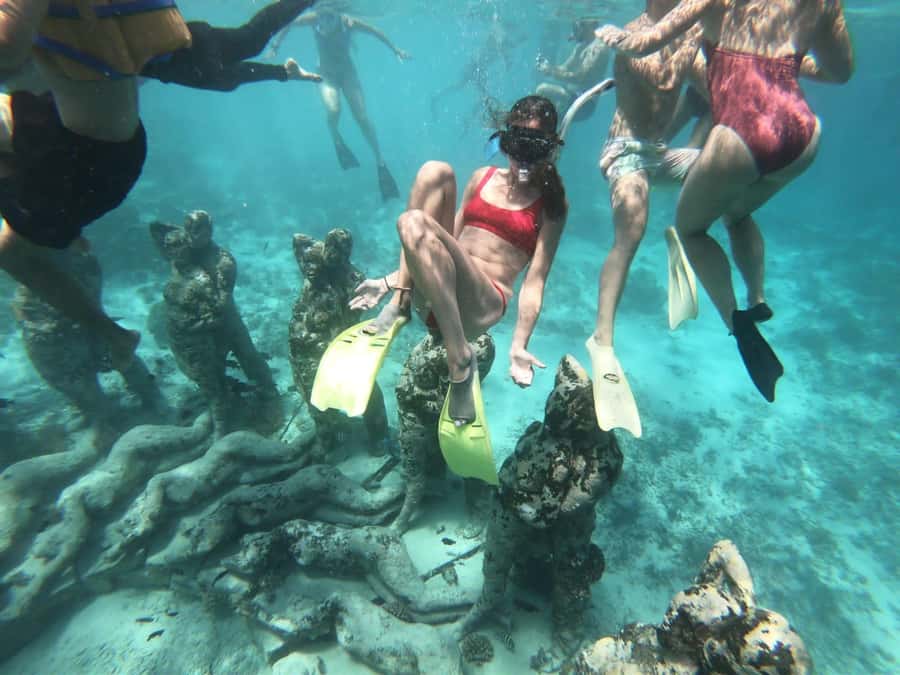 From Gili Air/Trawangan: Glass-Bottom Boat with Snorkeling - Gili Trawangan, Meno, and Gili Air: why the breaks matter