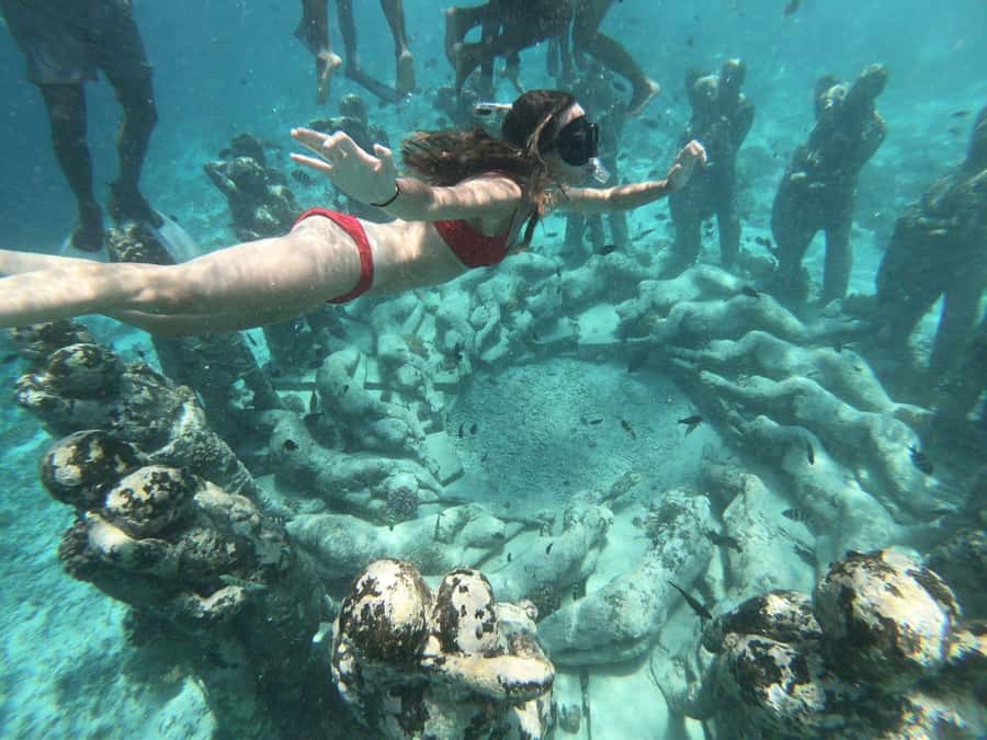 From Gili Air/Trawangan: Glass-Bottom Boat with Snorkeling - The glass-bottom boat: helpful preview, not magic