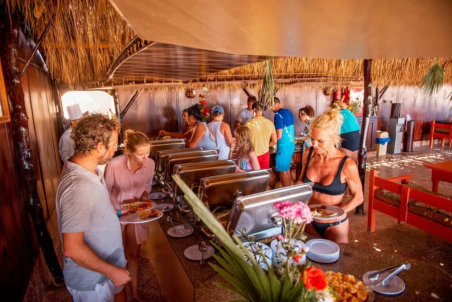 From Hurghada: Paradise Island Snorkeling Cruise with Lunch - Should You Book the Paradise Island Snorkeling Cruise?