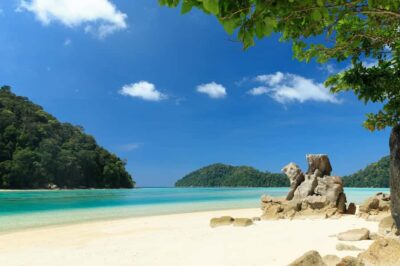 From Khao Lak: Full-Day Snorkeling in the Surin Islands - The 12-hour rhythm starts early from Khao Lak