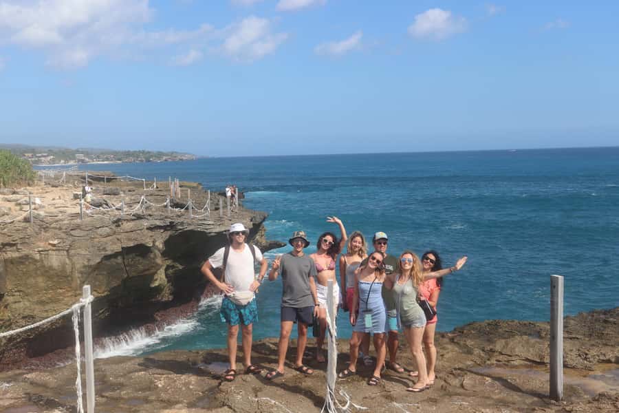 From Lembongan: Snorkeling 3 Spots, Mangrove and Land Tour - Lunch and the island tempo: how the day stays enjoyable