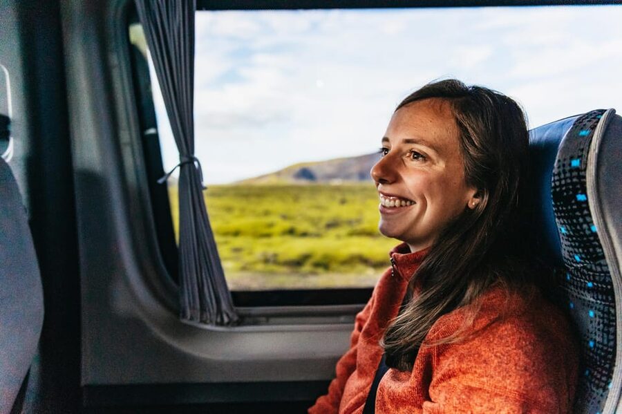 From Reykjavík: Golden Circle Tour and Silfra Snorkeling - Geysir hot springs: the jets are the show