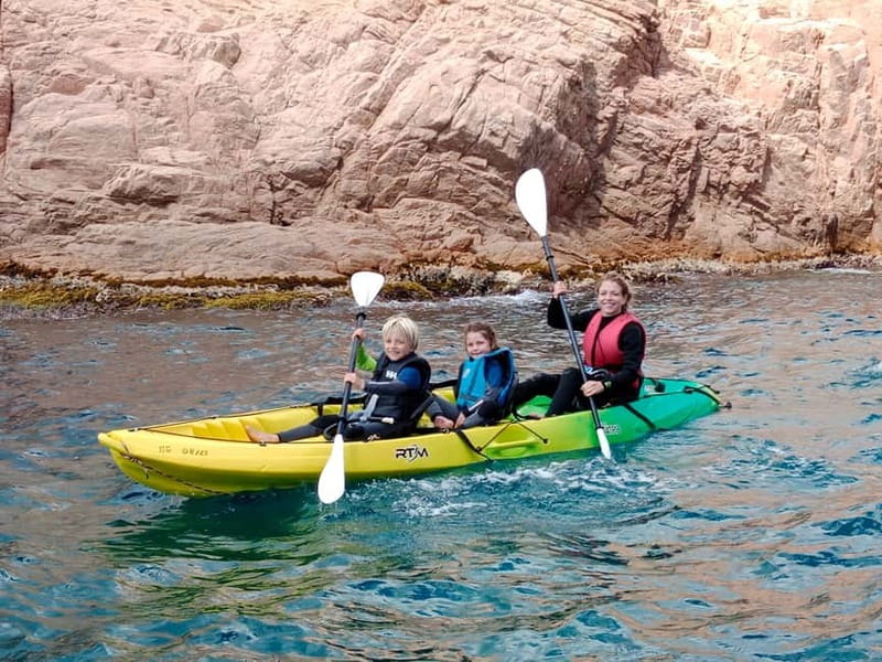 From Sant Feliu de Guíxols: Kayak and Snorkel in Costa Brava - Second paddling segment: a scenic return with more chances to look