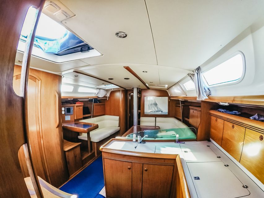 Fuerteventura: Sailing with Snorkeling and Dolphin Watching - Small Yacht Sailing on Fuerteventura: Why this format feels better